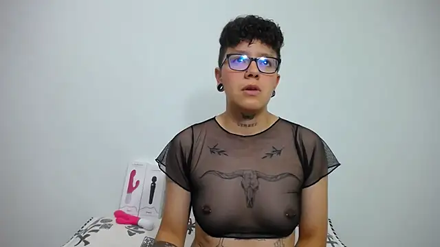 alex noa online show from February 21, 10:26 pm