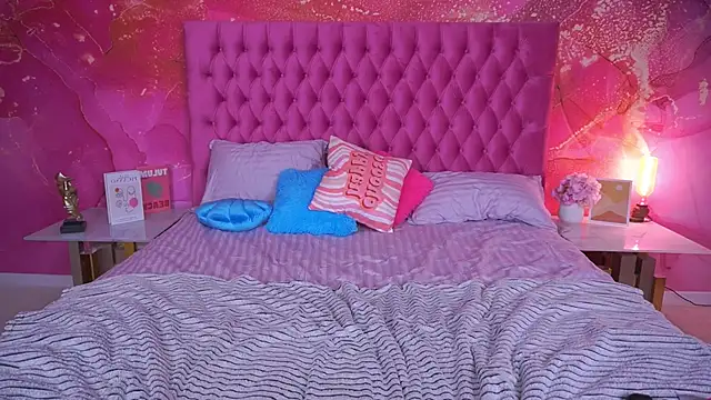 ArianaDarkk online show from September 29, 8:02 pm