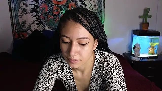 tony and sophia online show from February 4, 12:05 am