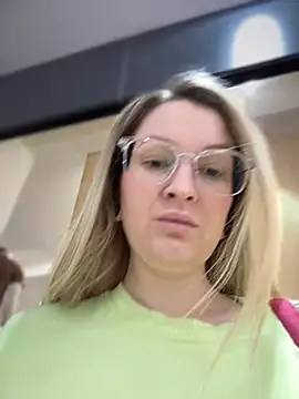 Teya moon  online show from December 29, 10:34 am