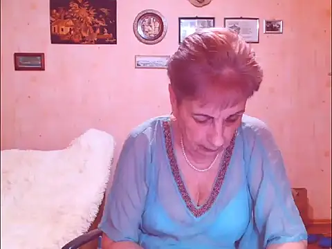 Victoria5643 online show from March 26, 7:30 pm