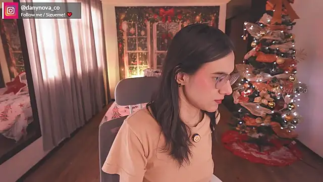 DanyNova Co online show from December 20, 9:06 pm