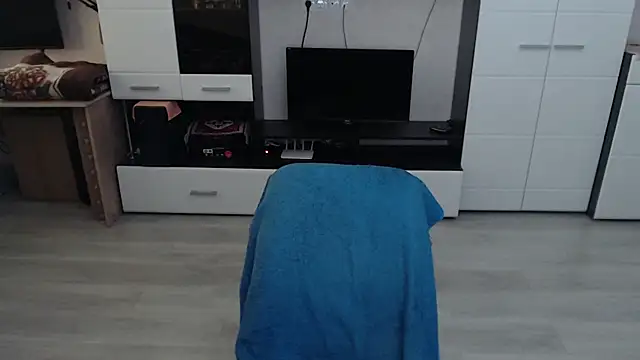 angryzan online show from October 8, 5:27 am