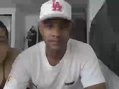 Snapshot of americaniti89 chatting on March 7, 4:48 pm americaniti89 online show from March 7, 4:48 pm