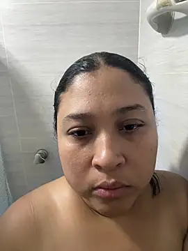 Snapshot of americaniti89 chatting on April 7, 1:50 am americaniti89 online show from April 7, 1:50 am