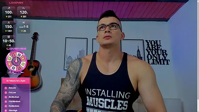 Snapshot of seancarreraa chatting on December 28, 4:09 pm seancarreraa online show from December 28, 4:09 pm