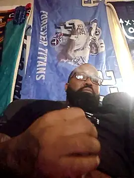 Snapshot of GallowayGooch1085 chatting on February 1, 2:15 pm GallowayGooch1085 online show from February 1, 2:15 pm