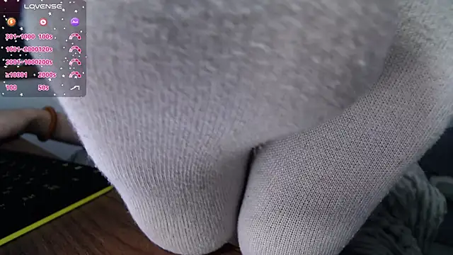 MakiimaStar online show from October 10, 5:06 am