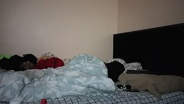 hailzeffn online show from October 25, 8:55 am