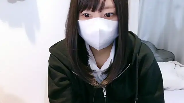 YUTSU KI online show from May 5, 4:04 pm