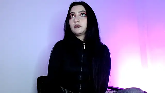 sophy rock online show from December 13, 8:58 pm