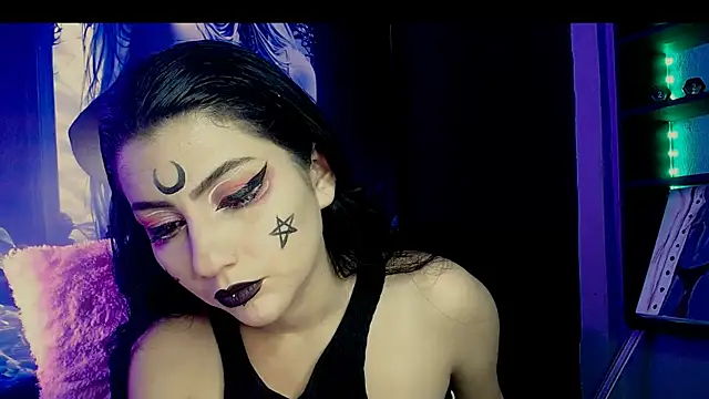 sophy rock online show from February 21, 6:31 pm