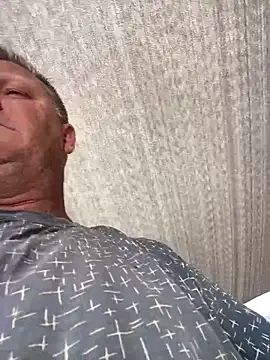 Snapshot of sexycouple109 chatting on March 1, 2:19 pm sexycouple109 online show from March 1, 2:19 pm