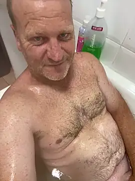 Snapshot of sexycouple109 chatting on March 6, 4:25 pm sexycouple109 online show from March 6, 4:25 pm