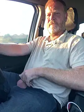 Snapshot of sexycouple109 chatting on April 2, 4:43 am sexycouple109 online show from April 2, 4:43 am