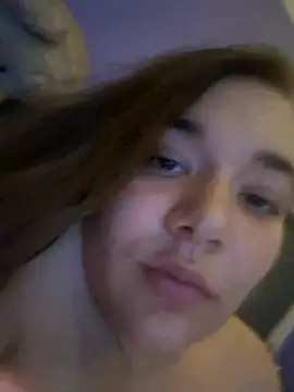 Snapshot of LunaGrey21 chatting on February 20, 12:52 am LunaGrey21 online show from February 20, 12:52 am
