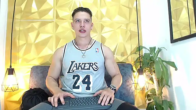 Baxter Dex online show from December 10, 5:17 am