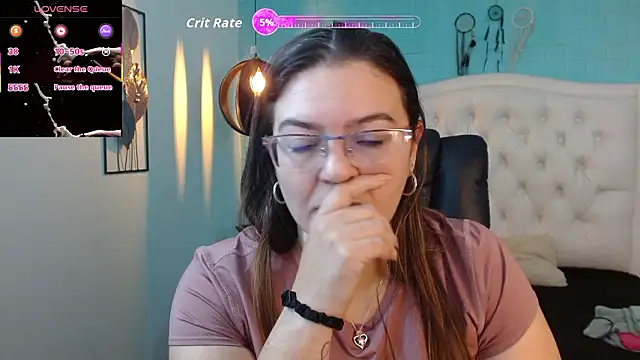 Snapshot of MsJossie chatting on February 1, 3:49 am MsJossie online show from February 1, 3:49 am