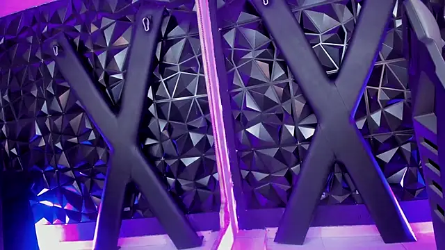 Agathaargent  online show from April 2, 8:39 pm