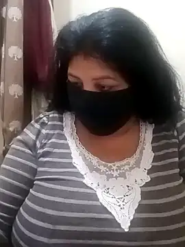 Shoni   online show from December 8, 6:17 pm