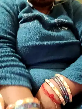 Shoni   online show from December 17, 2:12 pm