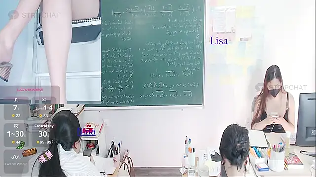 Snapshot of _Math_ chatting on April 1, 3:29 am Math online show from April 1, 3:29 am