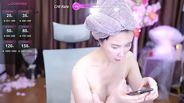 Snapshot of tina0604 chatting on February 16, 12:21 pm tina0604 online show from February 16, 12:21 pm