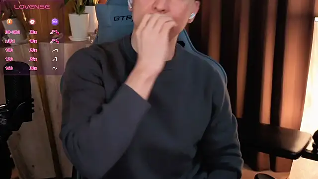 HARU-outdoor-x online show from March 3, 2:15 pm