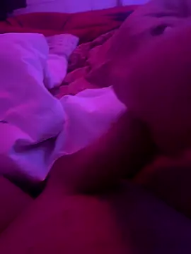 LucaDonna998 online show from December 3, 10:29 pm