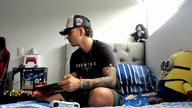 Snapshot of jacob_firexx chatting on October 25, 1:18 pm jacob firexx online show from October 25, 1:18 pm