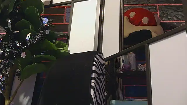 Snapshot of watermellonpussy chatting on October 12, 2:43 am watermellonpussy online show from October 12, 2:43 am