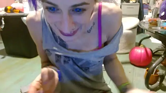 Snapshot of watermellonpussy chatting on November 20, 4:23 am watermellonpussy online show from November 20, 4:23 am