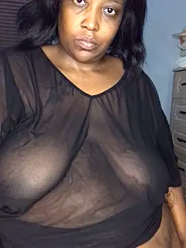 Snapshot of sotho_ssbbw chatting on March 20, 11:42 pm sotho ssbbw online show from March 20, 11:42 pm