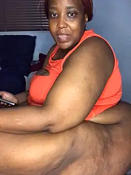 Snapshot of sotho_ssbbw chatting on April 10, 11:42 pm sotho ssbbw online show from April 10, 11:42 pm