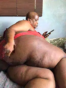 Snapshot of sotho_ssbbw chatting on May 21, 12:45 pm sotho ssbbw online show from May 21, 12:45 pm