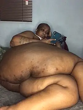 sotho ssbbw online show from June 14, 2:24 am