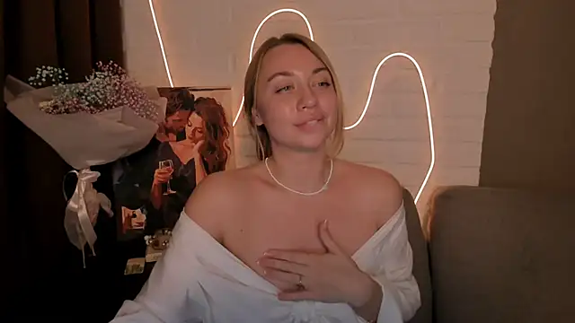 DanielaWisse online show from December 19, 11:46 pm