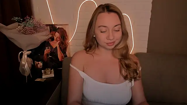 DanielaWisse online show from January 1, 6:49 pm