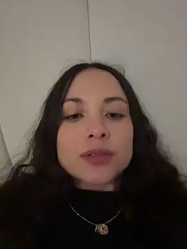 Megan Rodrigo online show from May 3, 11:22 pm