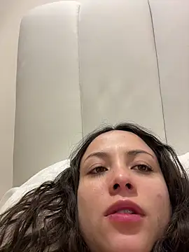 Megan Rodrigo online show from June 27, 5:45 am