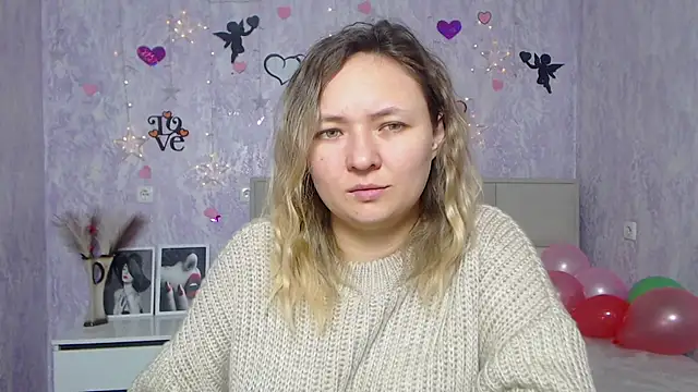 Snapshot of SallyVerda chatting on February 1, 6:51 pm SallyVerda online show from February 1, 6:51 pm