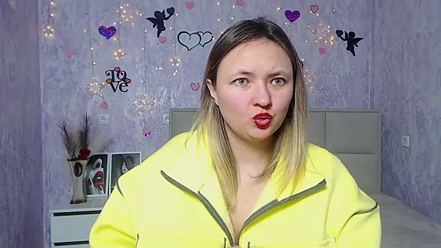 Snapshot of SallyVerda chatting on February 26, 4:14 am SallyVerda online show from February 26, 4:14 am