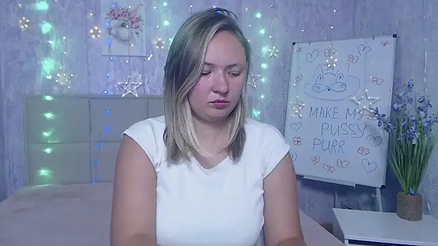 SallyVerda online show from October 3, 6:16 pm