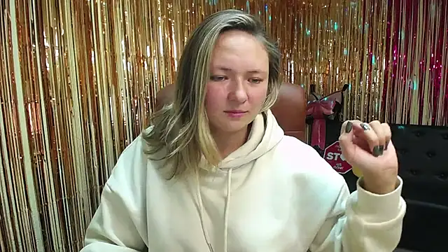 SallyVerda online show from October 12, 5:23 pm