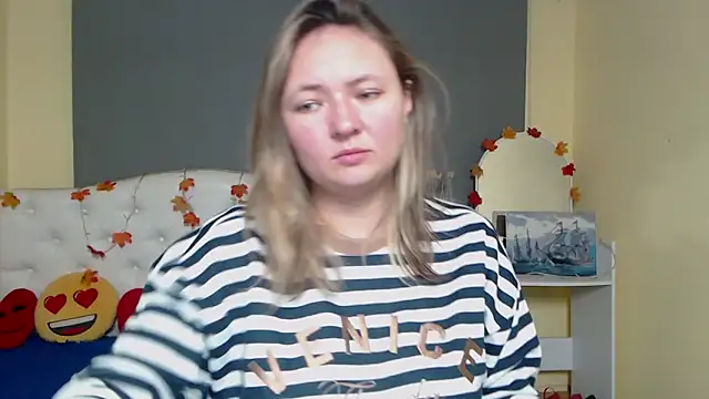 SallyVerda online show from November 14, 6:39 pm