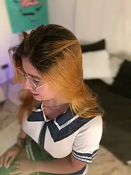 Snapshot of Amber_Martins_ chatting on October 7, 12:19 am Amber Martins online show from October 7, 12:19 am