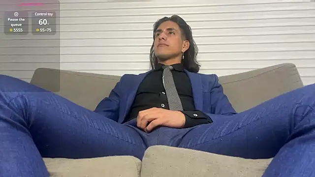 Tom blunt96 online show from January 21, 2:22 am