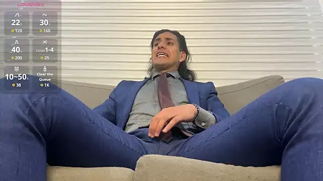 Tom blunt96 online show from January 31, 10:31 pm