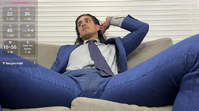 Tom blunt96 online show from February 13, 8:03 pm