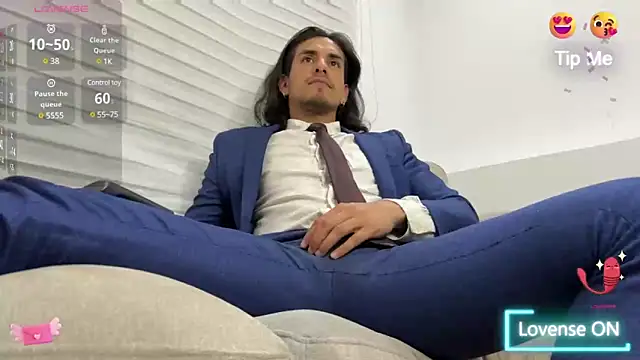 Tom blunt96 online show from February 27, 5:13 am